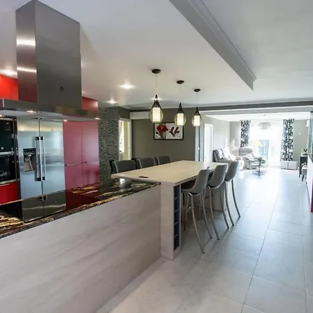 Marbellamar Calahonda - 2-bedroom 50 Meters From The Apartment