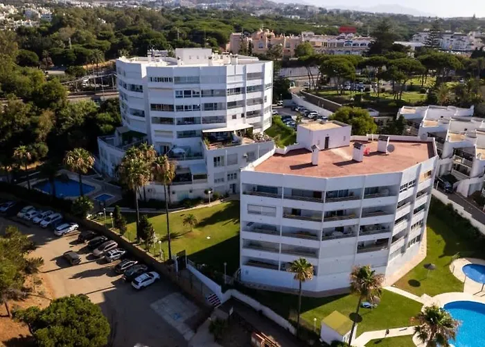 Marbellamar Calahonda - 2-bedroom 50 Meters From The